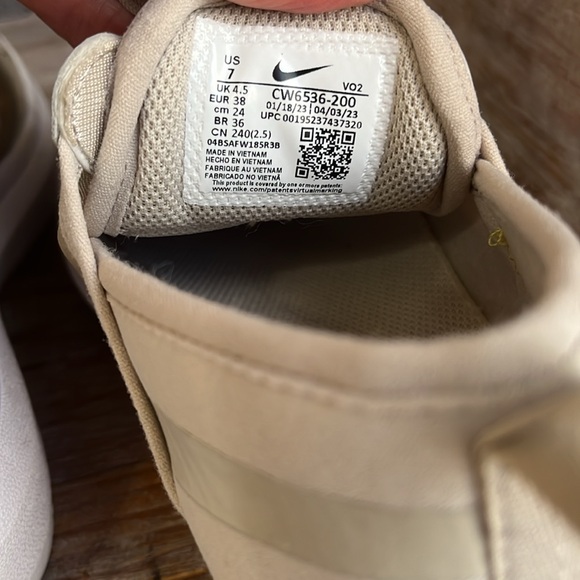 🤍 Nike Court Vision Alta TXT Platform Sneakers Size 7 Beige Tan Gold Mesh - Picture 10 of 11